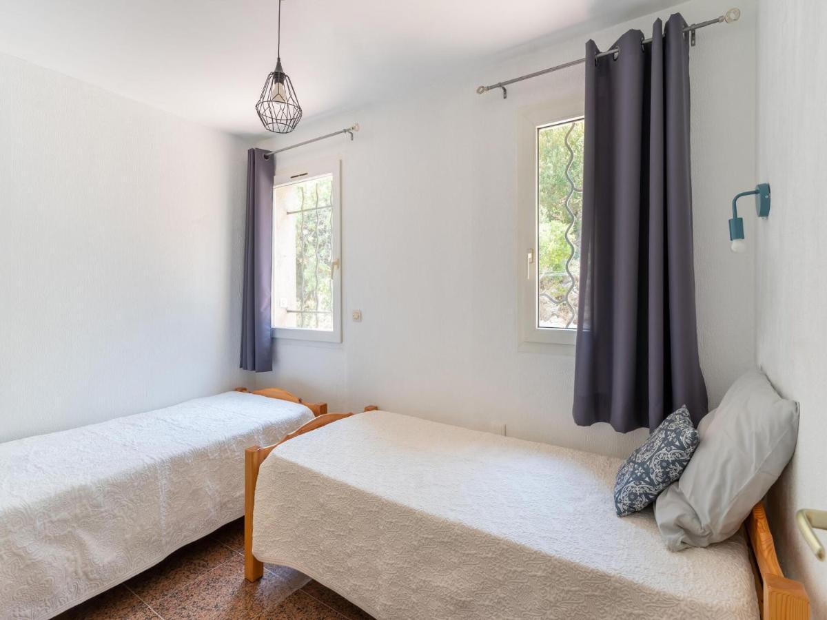 Cosy Holiday Home In Minerve With Garden Kültér fotó